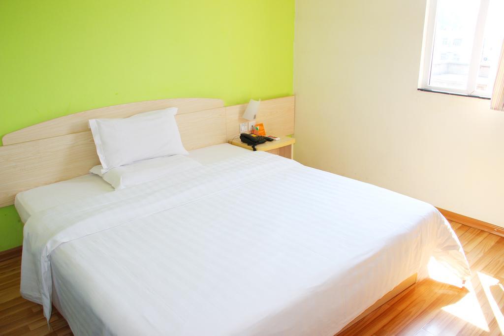 7Days Inn Beijing Liujiayao Station Bagian luar foto